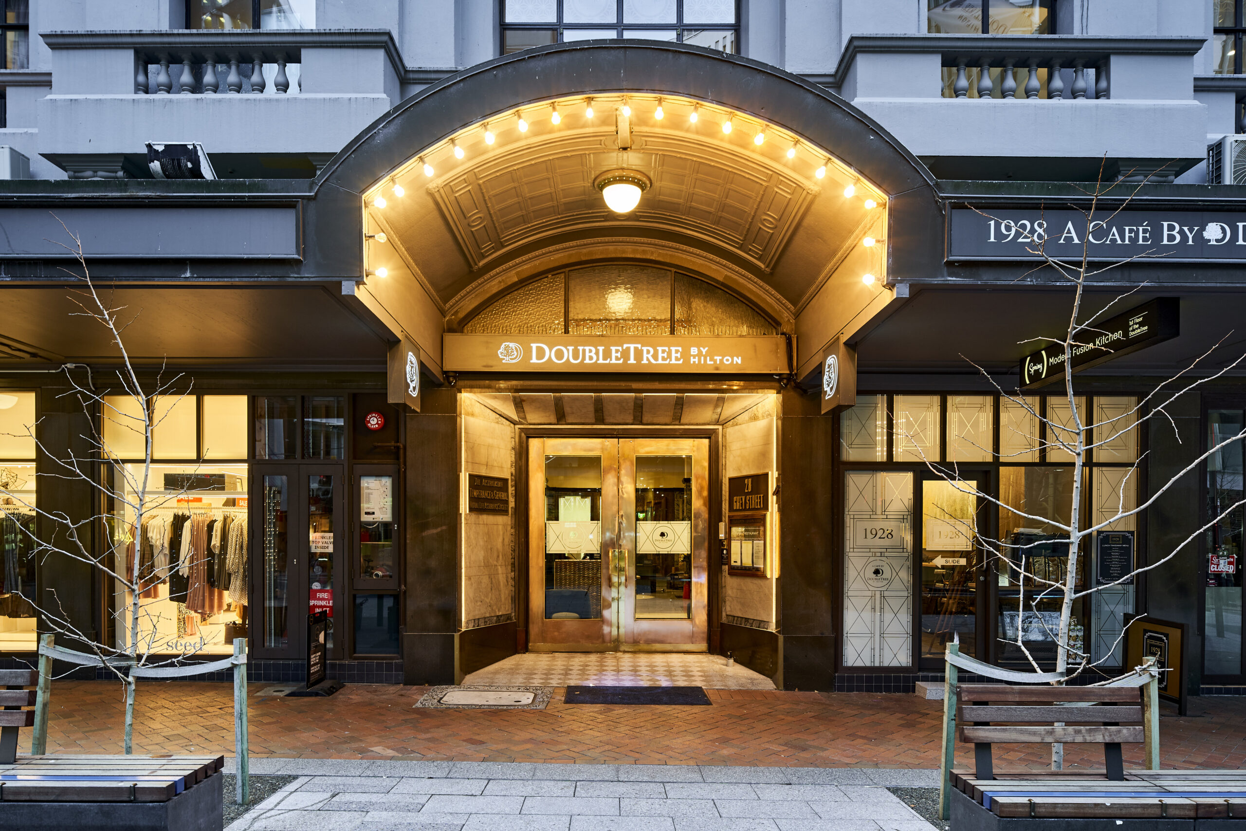 2 building exterior (entrance)
