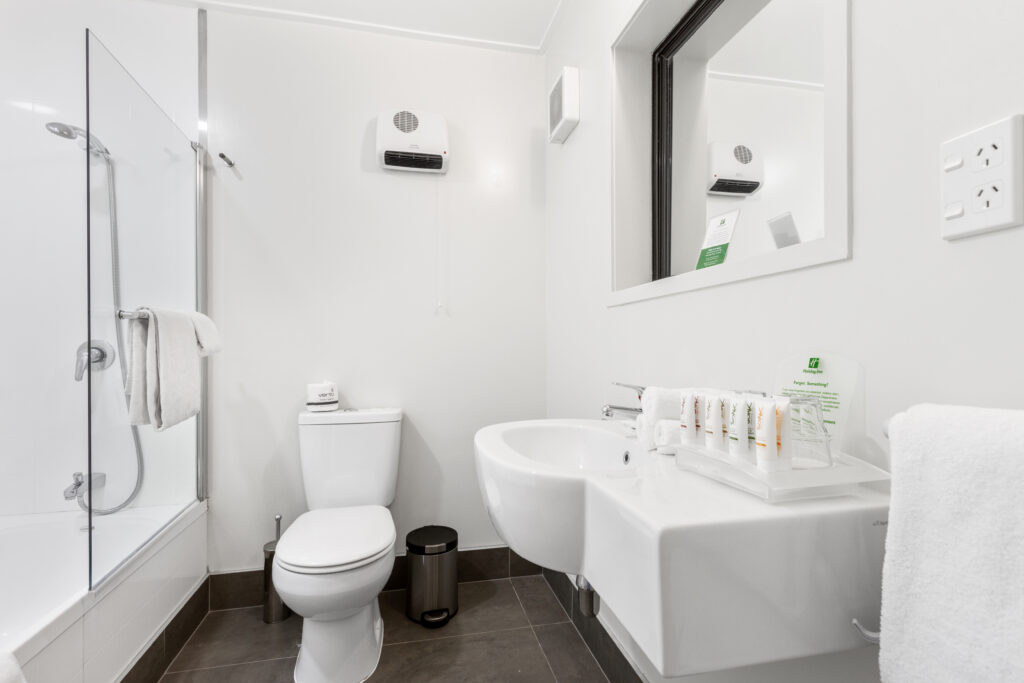 5 bathroom