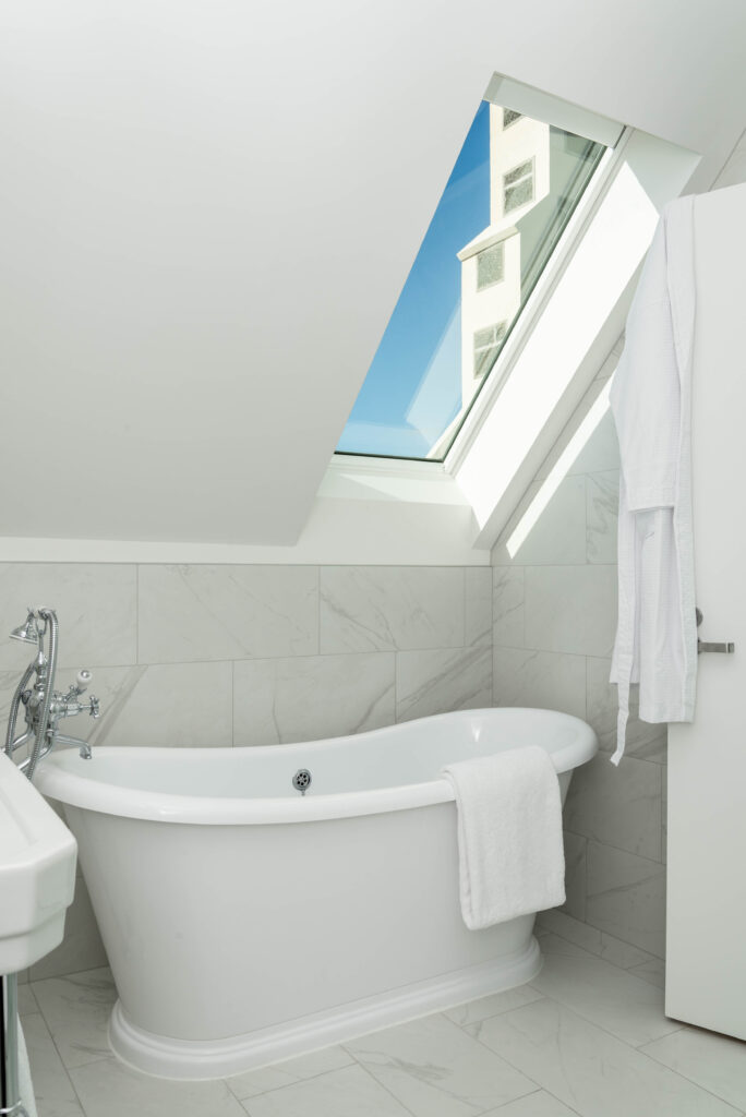 7 bathroom the malachite