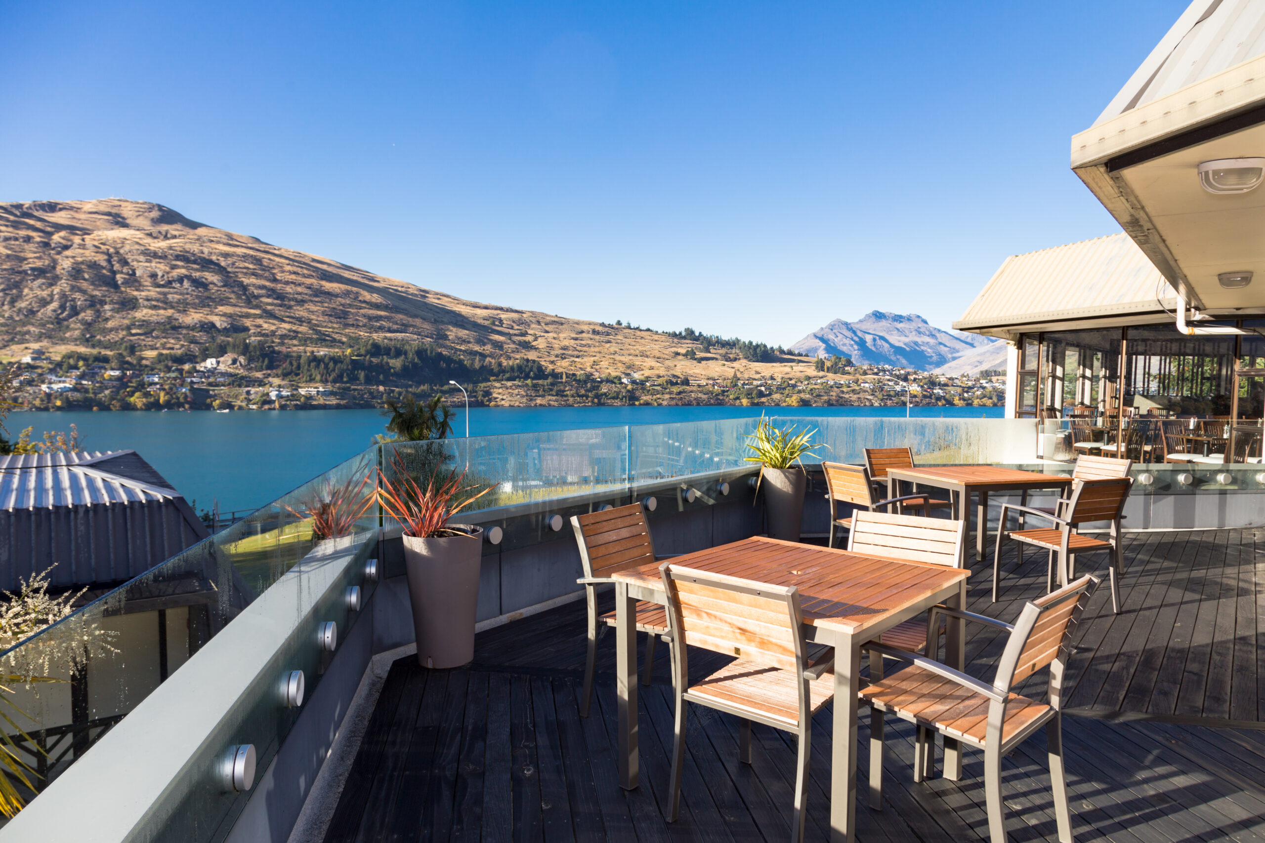 holidayinnqueenstown holiday inn morning photos (2019 04 17) img 1246